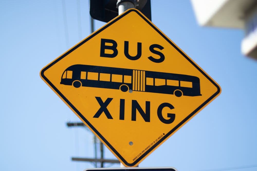 Burbank, CA – Bus Crash on SR-134 Ends in Injuries