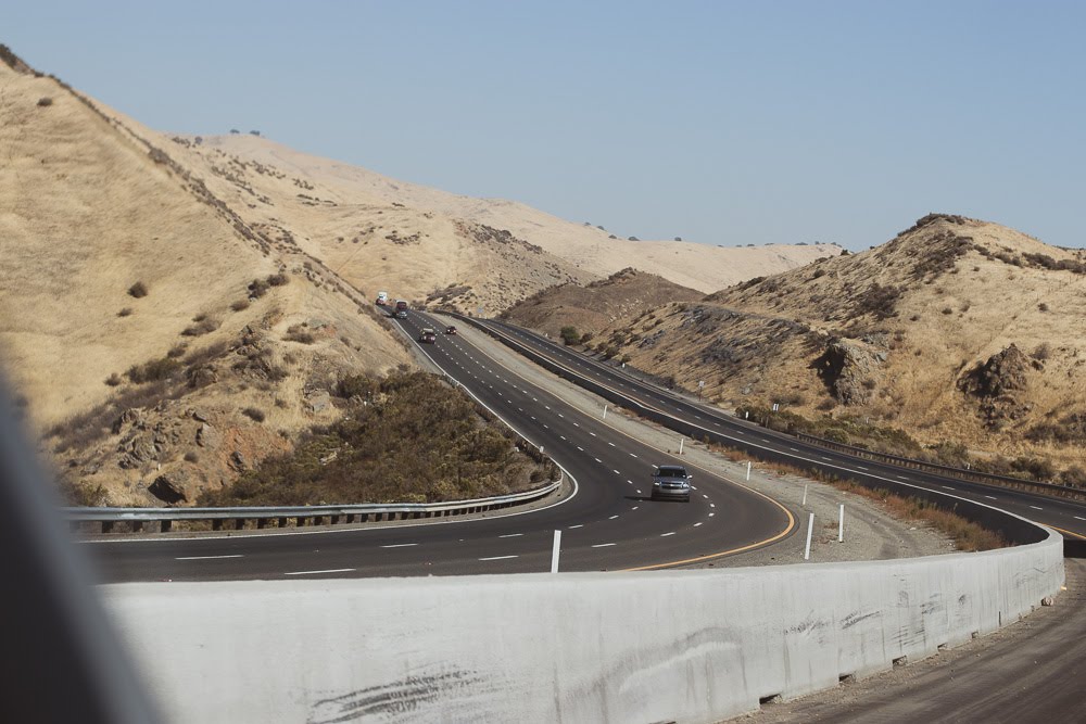 Los Angeles, CA – Vehicle Accident with Injuries on Vanowen St